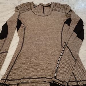 Lululemon long sleeve shirt